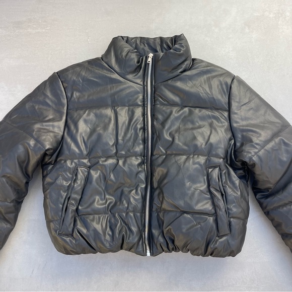 The Unbranded Brand Jackets & Blazers - Leather Jacket